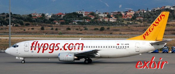 Pegasus Airlines bietet jetzt auch an die Flugzeiten angepasste Shuttlebusse an ausgewählten Flughäfen an. Foto: Christian Maskos