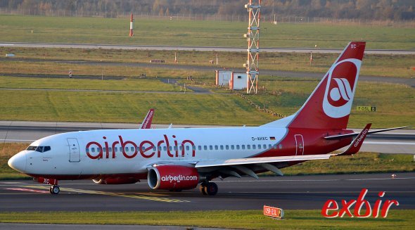 Air Berlin führt Festnetznummern beim Callcenter und dem Vielfliegerprogramm ein. Foto: Christian Maskos