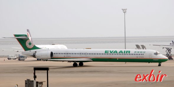 Eva Air MD 90 in Macau. Die Airline ist nun eine 5* Airline. Foto: Christian Maskos