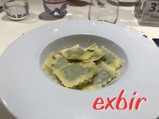 Pasta können die Italiener - unglaublich leckere Spinatravioli in Salbei/Butter-Sauce an Bord der MSC Seaview