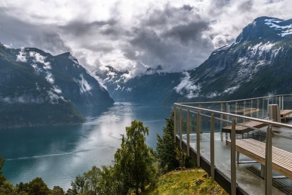 Diese extrem billige Kreuzfahrt führt auch in den bekannten Geirangerfjord in Norwegen.