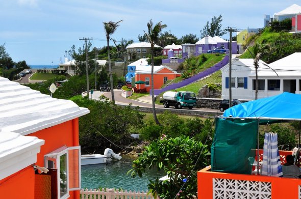 Bei dieser Reise ist der Weg das Ziel. Mit dabei ist auch ein Tag in St. George's auf Saint George’s Island im Nordosten der Bermuda-Inselgruppe. Seit 2000 gehört die Stadt zum UNESCO-Welterbe.