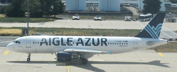 Aigle Azur hat den Kampf gegen den hohen Ölpreis nun auch verloren. Ob noch weitere Airlines in diesem Jahr folgen? Auszuschliessen ist es nicht.