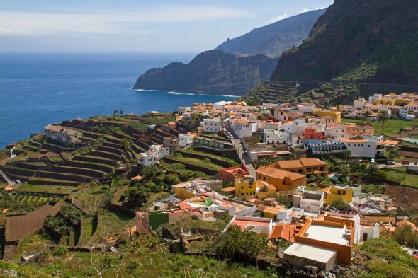 Auch La Gomera wird auf dieser Reise angelaufen. Gomera ist die zweitkleinste der zu Spanien gehörenden Kanarischen Inseln.