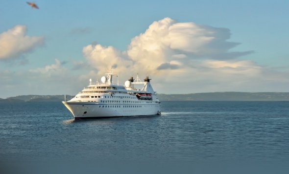 Das Luxusschiff Star Legend der us-amerikanischen Reederei WindStar Cruises. Auf diesem Schiff für max. 212 Gäste wird jeder Urlaub zum Traumurlaub.