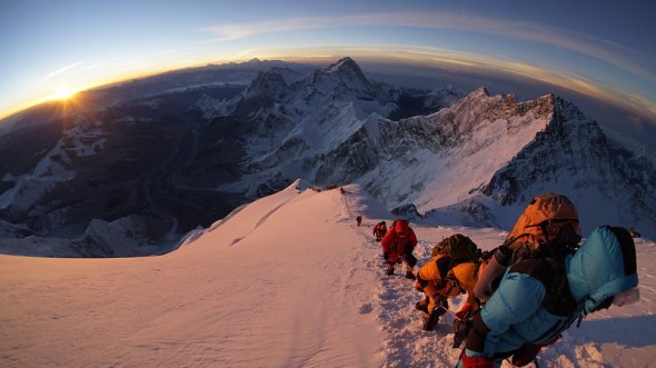 Everest, Sunrise, about 2 hours after reaching the Balcony