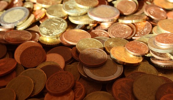 Cent und Euro-Münzen